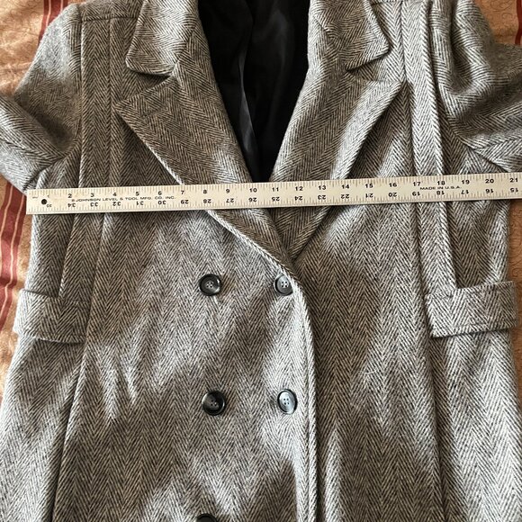 Vintage Noble Fashion Wool Coat Women’s | Herringbone Tweed Long Overcoat Size L - Picture 8 of 10